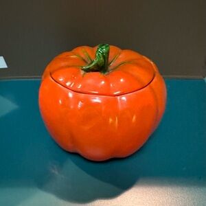 Vintage Occupied Japan pumpkin/tomato lidded sugar bowl